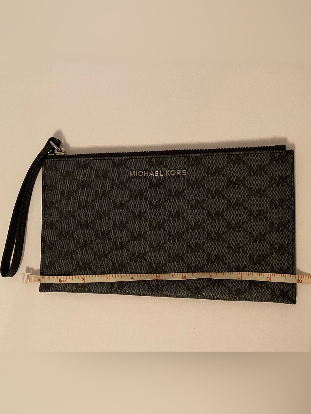 MICHAEL KORS BAG JET SET BLACK GRAY LOGO COATED CANVAS WRISTLET POUCH CLUTCH